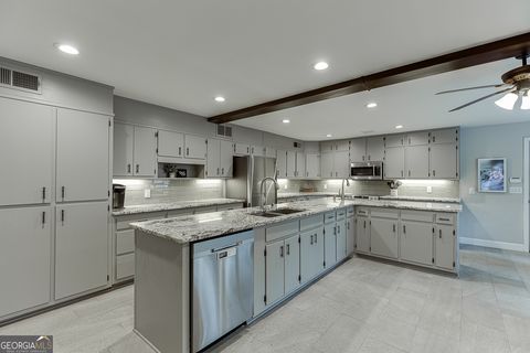 5984 Dolvin LN Buford GA 30518