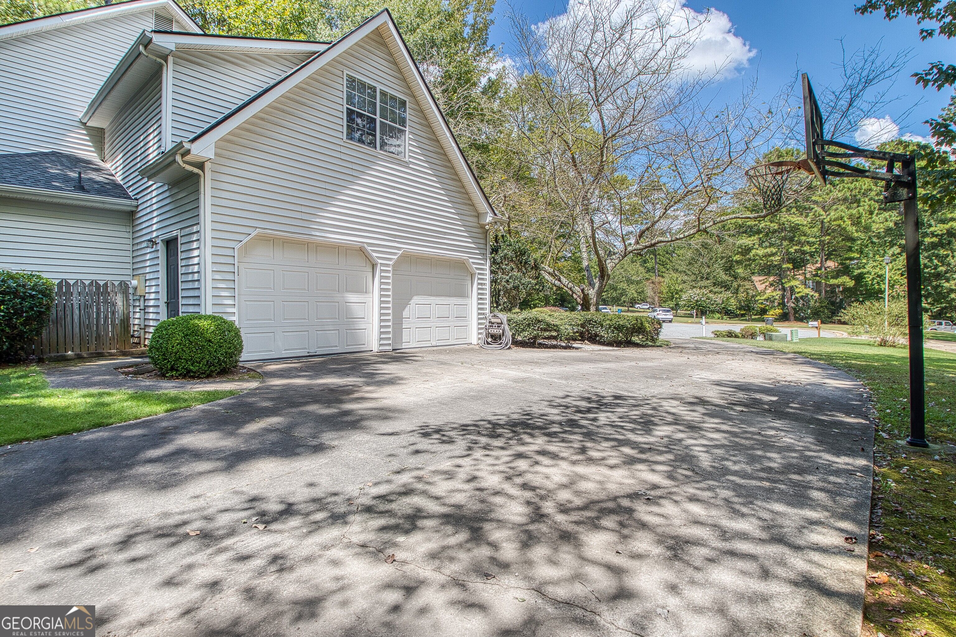 1012 Sterling Pt
