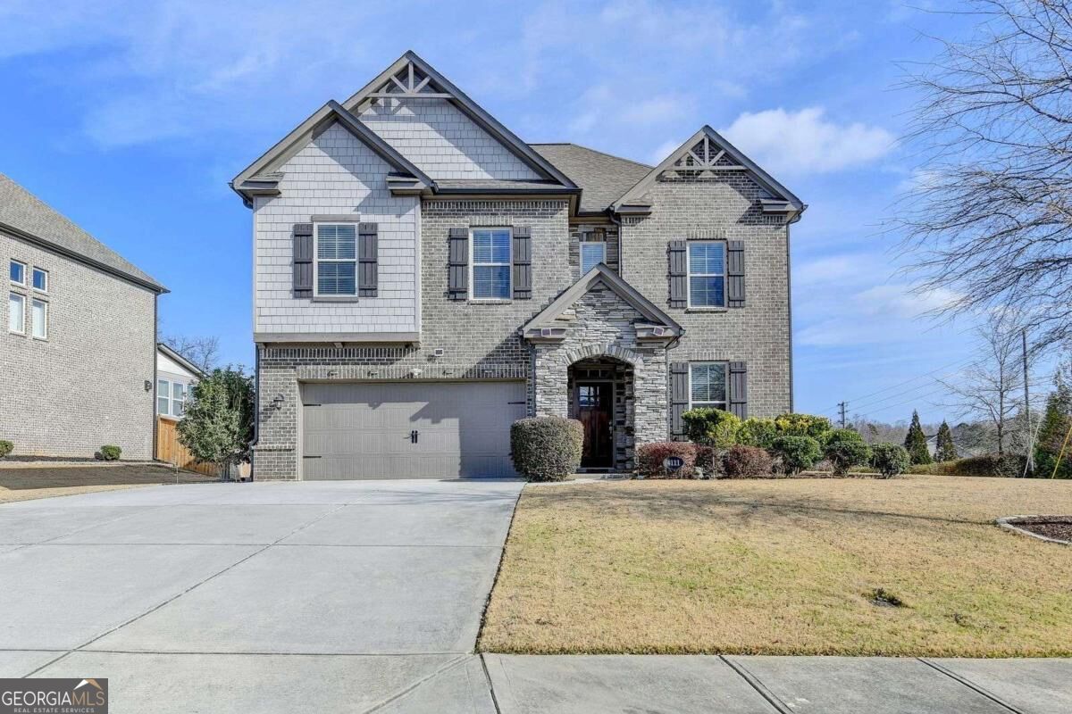 4111 Woodward Walk LN