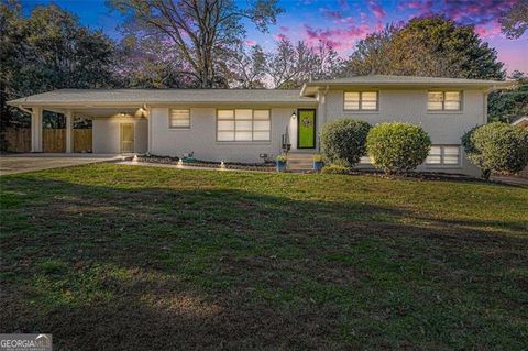 1151 BROMLEY Avondale GA 30002