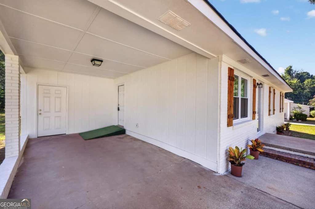 Photo of 1015 Highland Avenue, Madison, GA 30650 (MLS # 10832474)