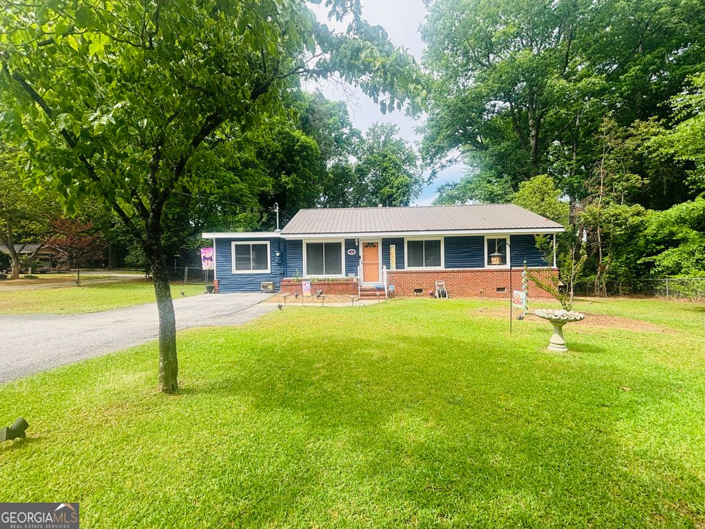 Photo of 103 Pine Avenue, Griffin, GA 30224 (MLS # 10756258)