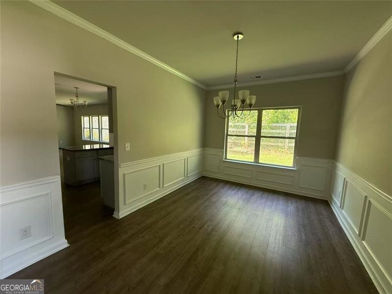 221 Creek View PL