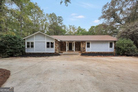 Photo of 2103 Turner Church Road, McDonough, GA 30252 (MLS # 10636544)