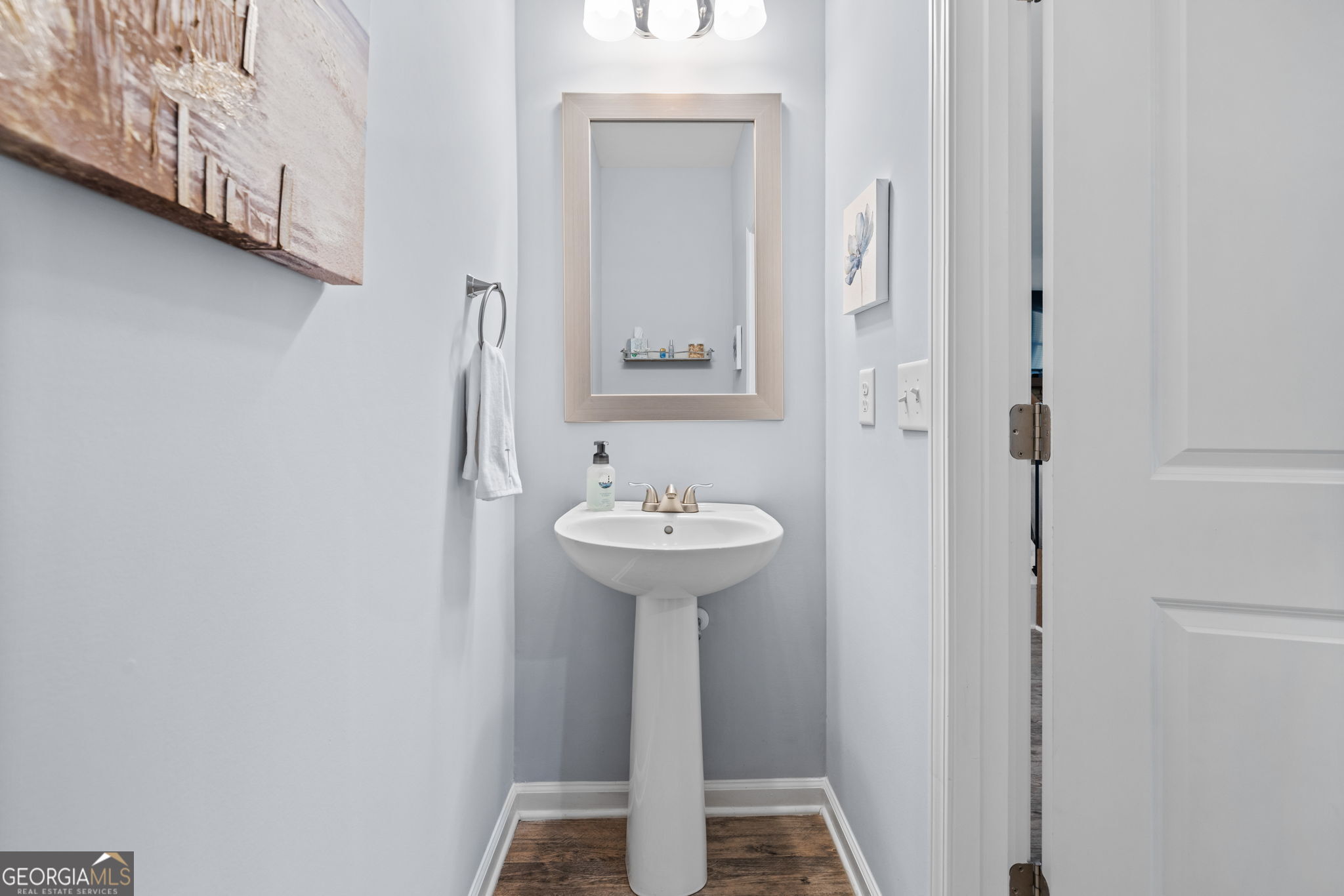 Lula, Georgia 30554, United States, 4 Bedrooms Bedrooms, ,3 BathroomsBathrooms,Residential,Pending,106794