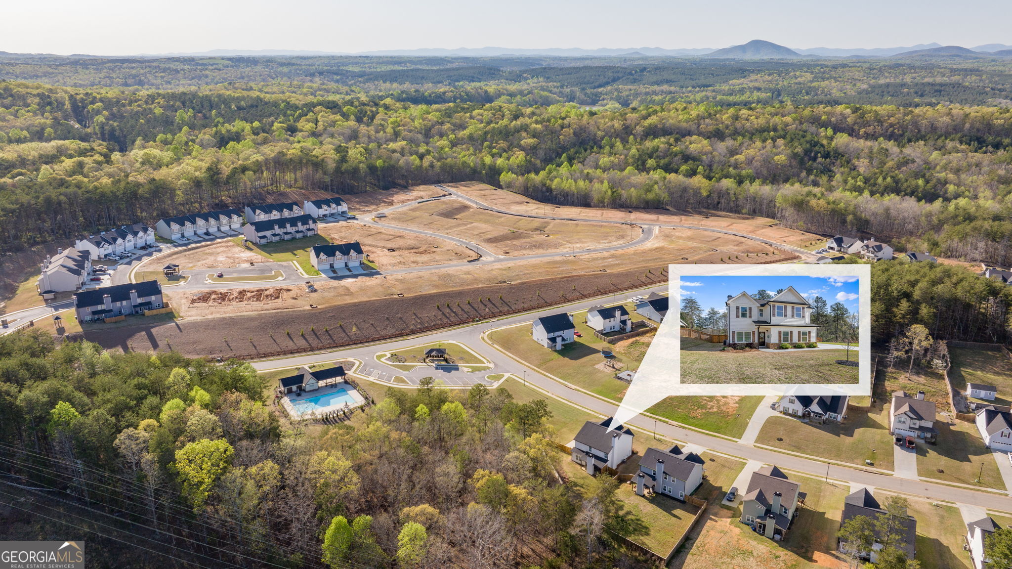 Lula, Georgia 30554, United States, 4 Bedrooms Bedrooms, ,3 BathroomsBathrooms,Residential,Pending,106794