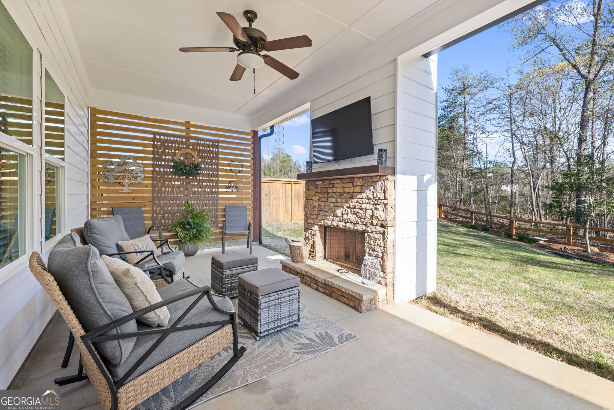 Lula, Georgia 30554, United States, 4 Bedrooms Bedrooms, ,3 BathroomsBathrooms,Residential,Pending,106794