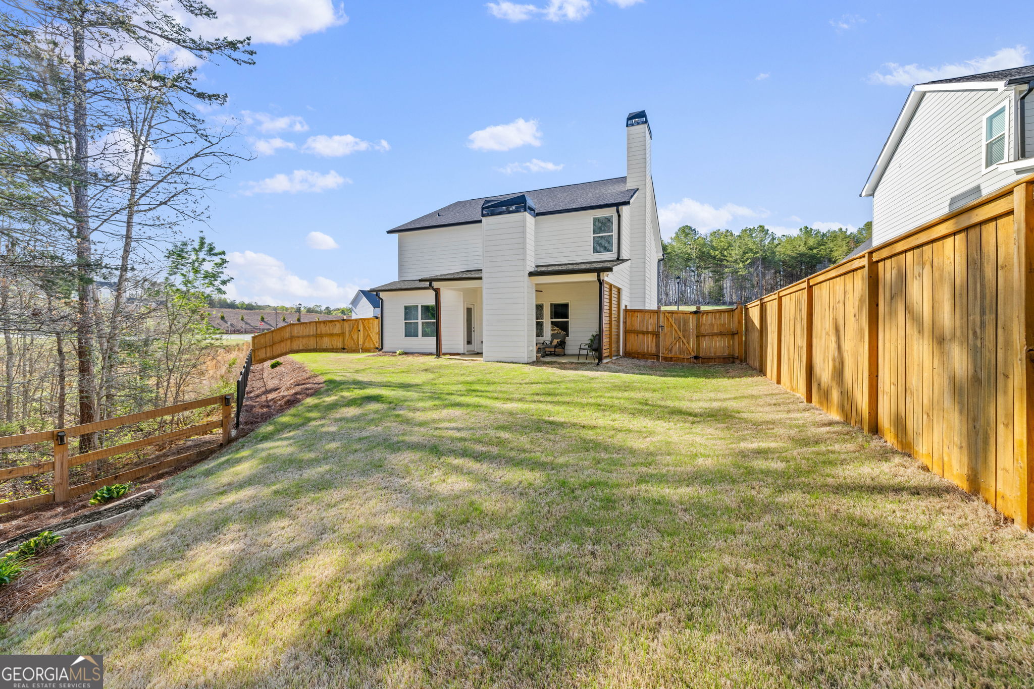 Lula, Georgia 30554, United States, 4 Bedrooms Bedrooms, ,3 BathroomsBathrooms,Residential,Pending,106794