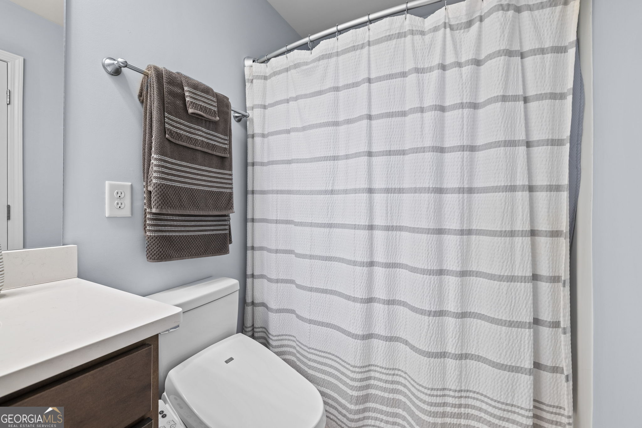 Lula, Georgia 30554, United States, 4 Bedrooms Bedrooms, ,3 BathroomsBathrooms,Residential,Pending,106794