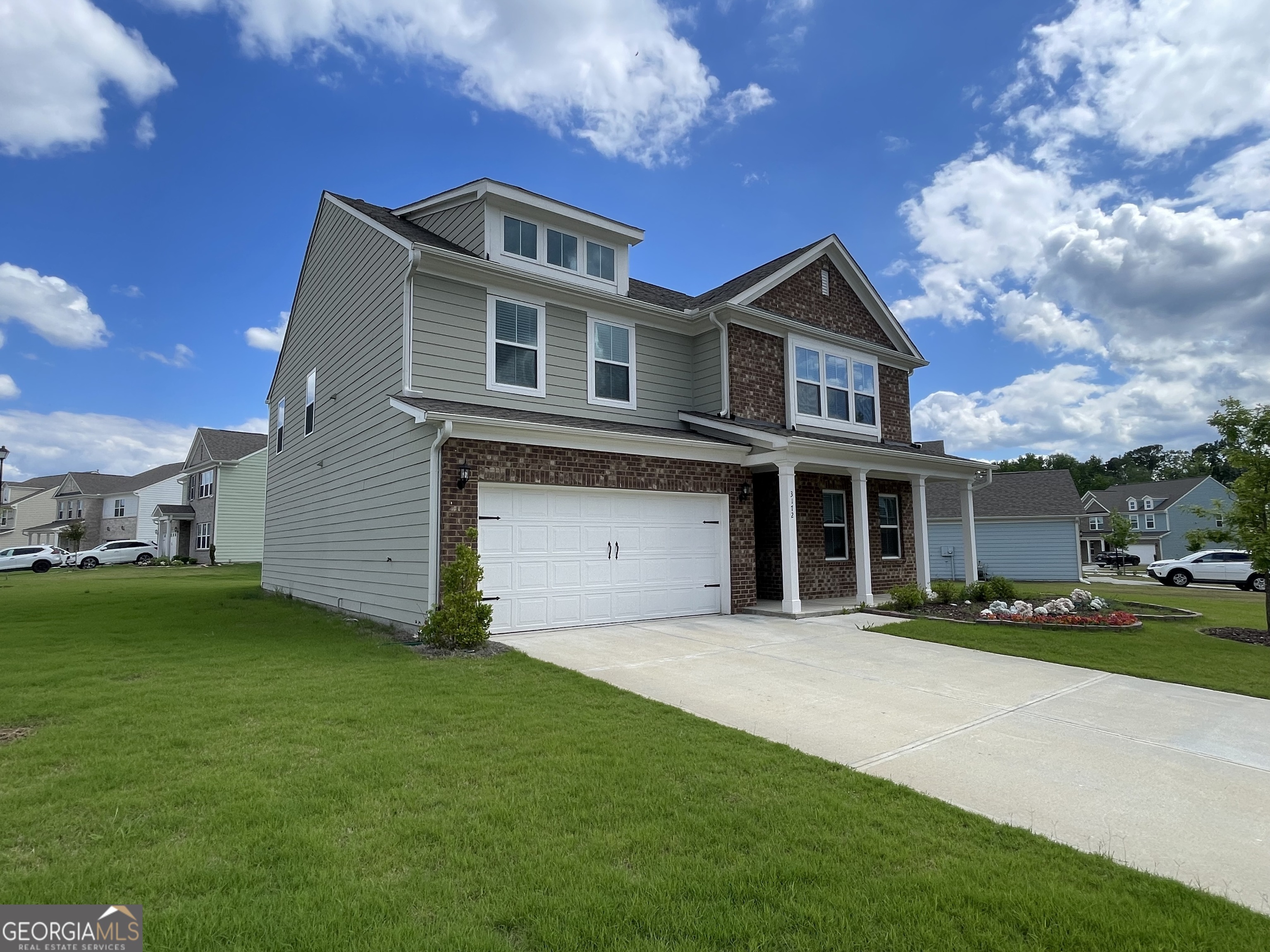 3172 Lowell RD
