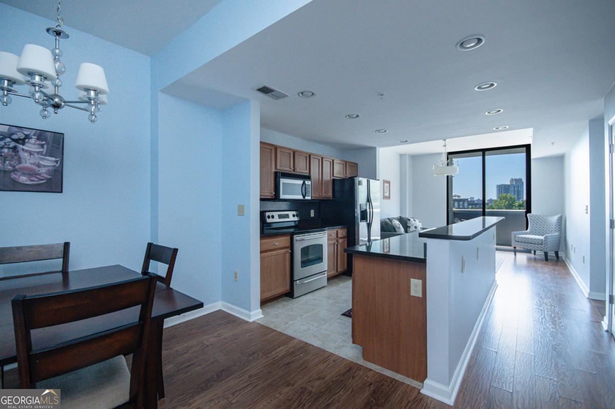 3040 Peachtree RD 507