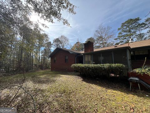 A home in Roberta