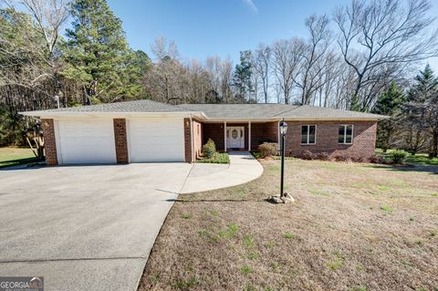 Photo of 636 Tucker Hollow Road SE, Calhoun, GA 30701 (MLS # 10675523)
