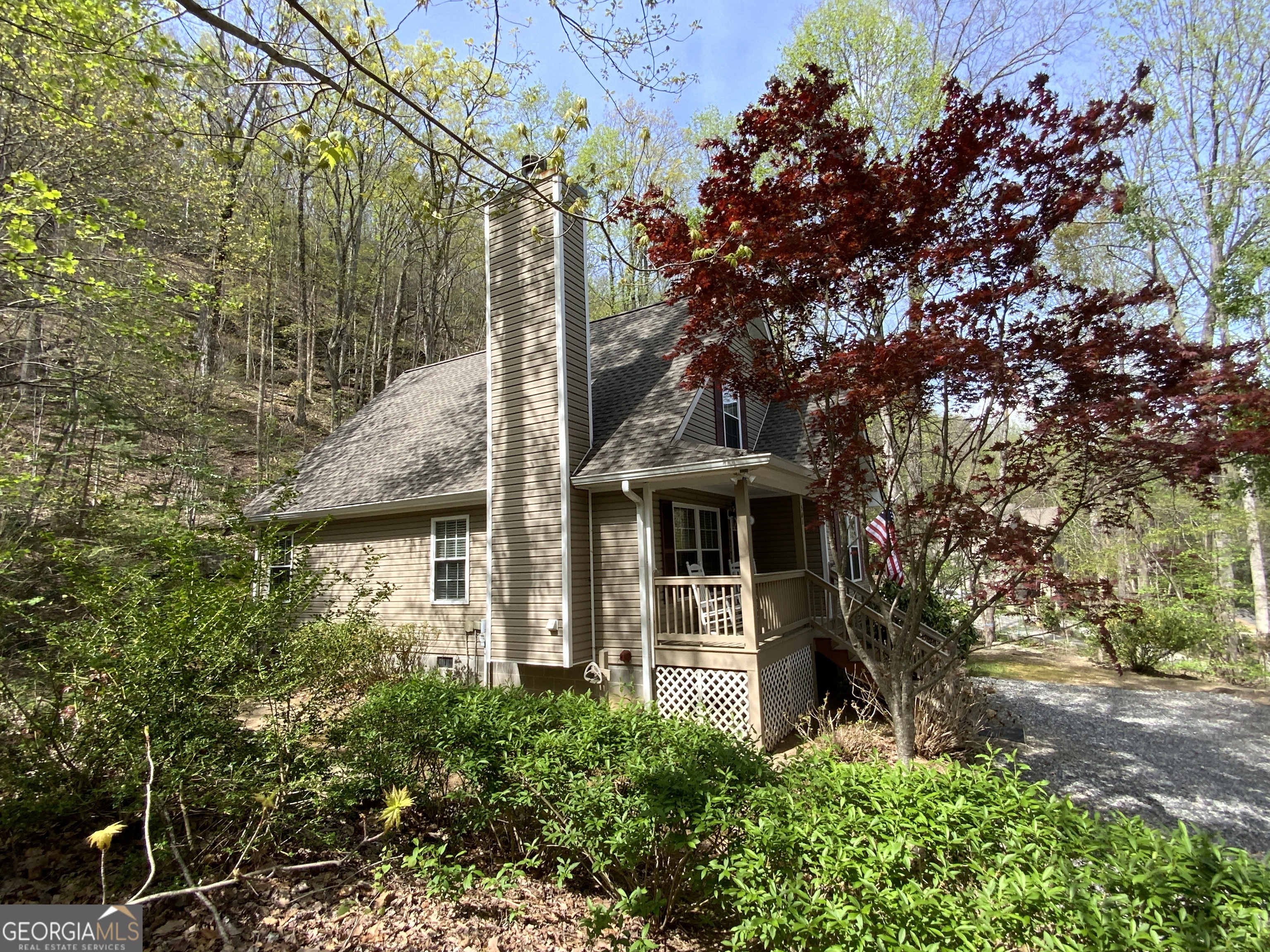 501 Chalet DR