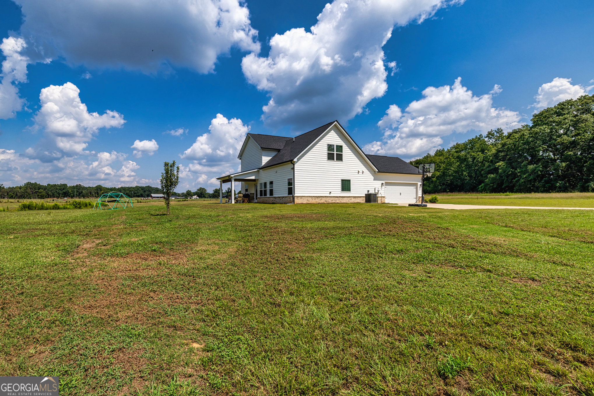 132 Austin DR