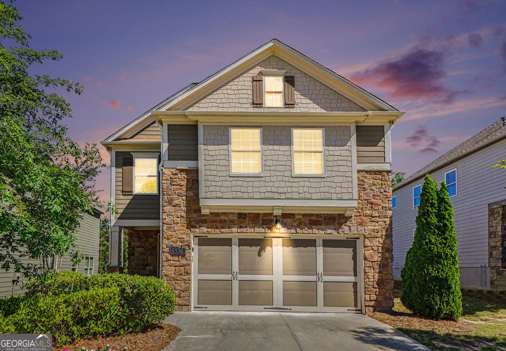 Photo of 6536 Crosscreek Lane, Flowery Branch, GA 30542 (MLS # 10784220)