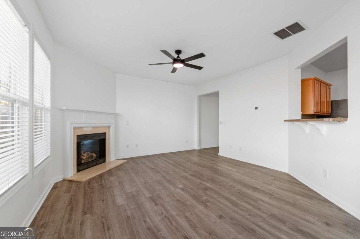 1857 Ellison Lakes CT NW 21