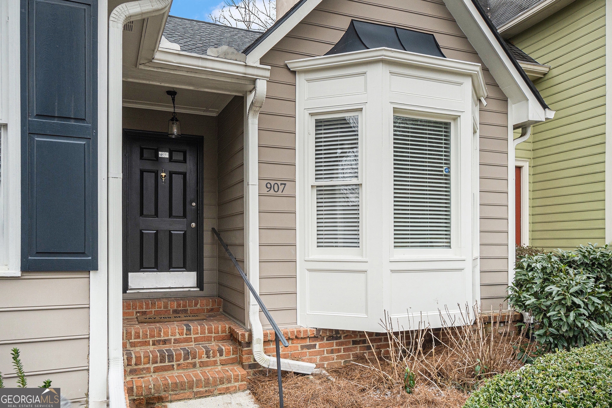 Atlanta, Georgia 30324, United States, 3 Bedrooms Bedrooms, ,3 BathroomsBathrooms,Residential,Pending,78359