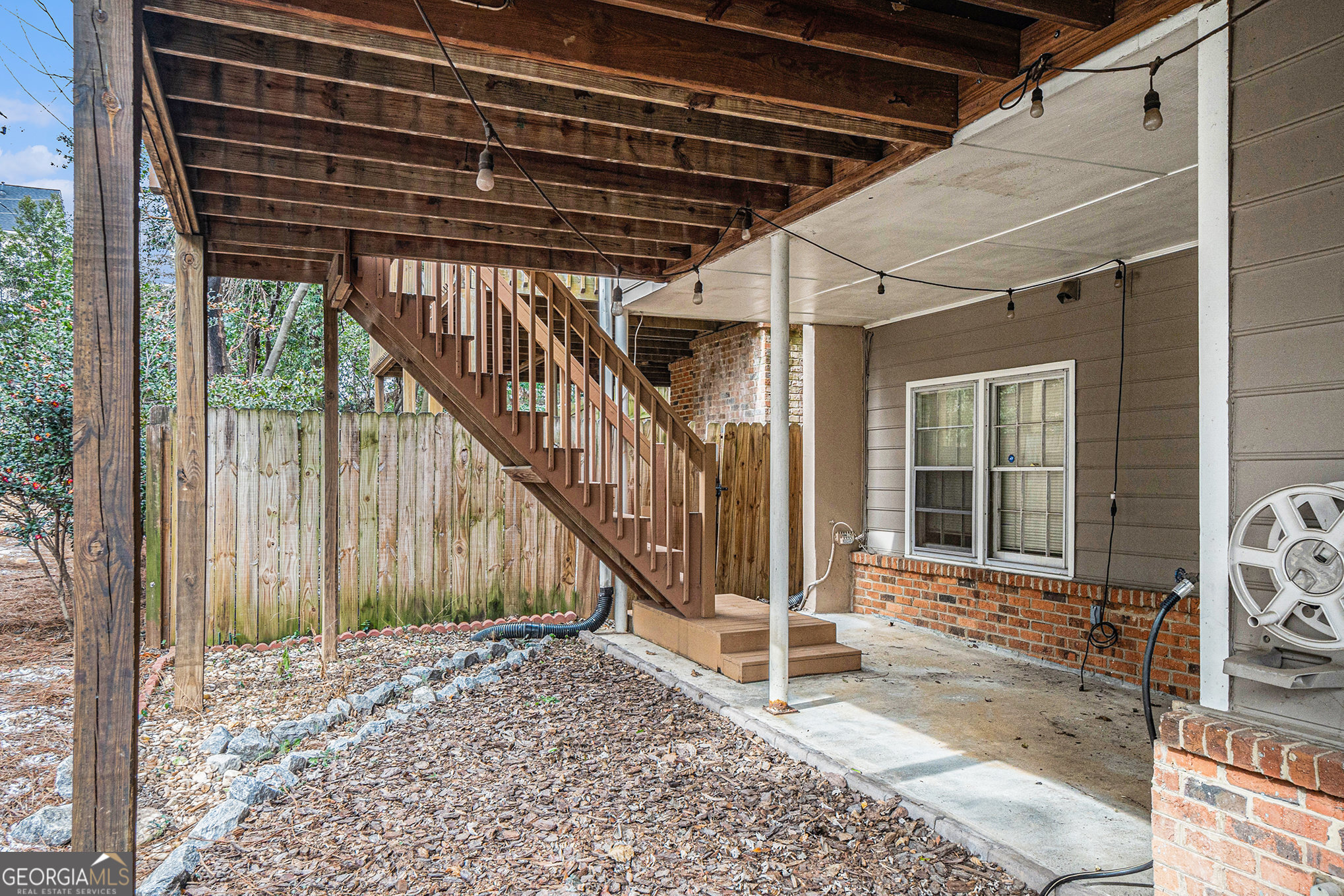 Atlanta, Georgia 30324, United States, 3 Bedrooms Bedrooms, ,3 BathroomsBathrooms,Residential,Pending,78359