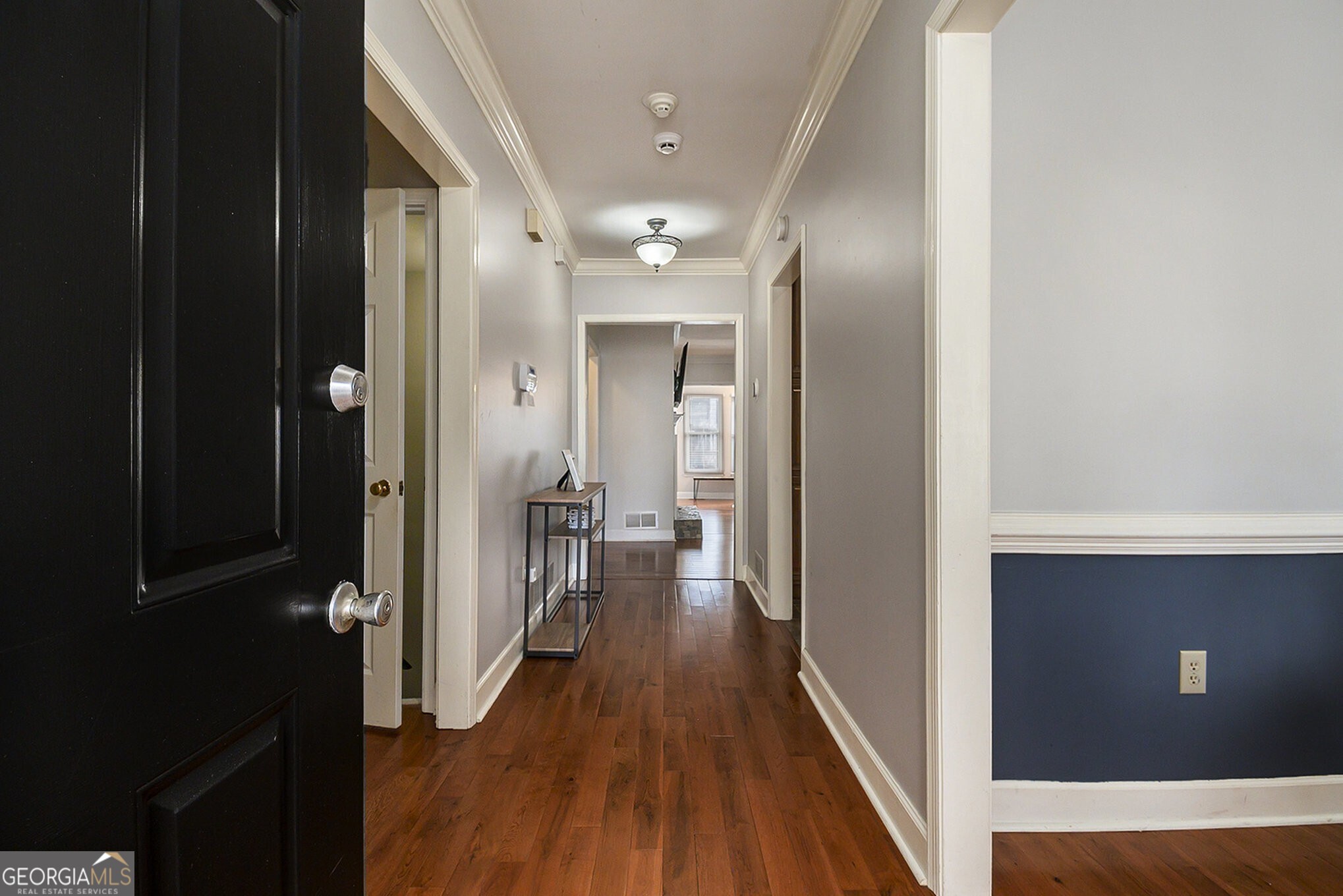 Atlanta, Georgia 30324, United States, 3 Bedrooms Bedrooms, ,3 BathroomsBathrooms,Residential,Pending,78359