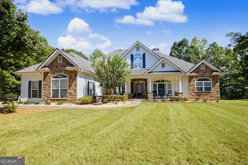 Photo of 553 Bud Davis Road, Newnan, GA 30263 (MLS # 10849701)