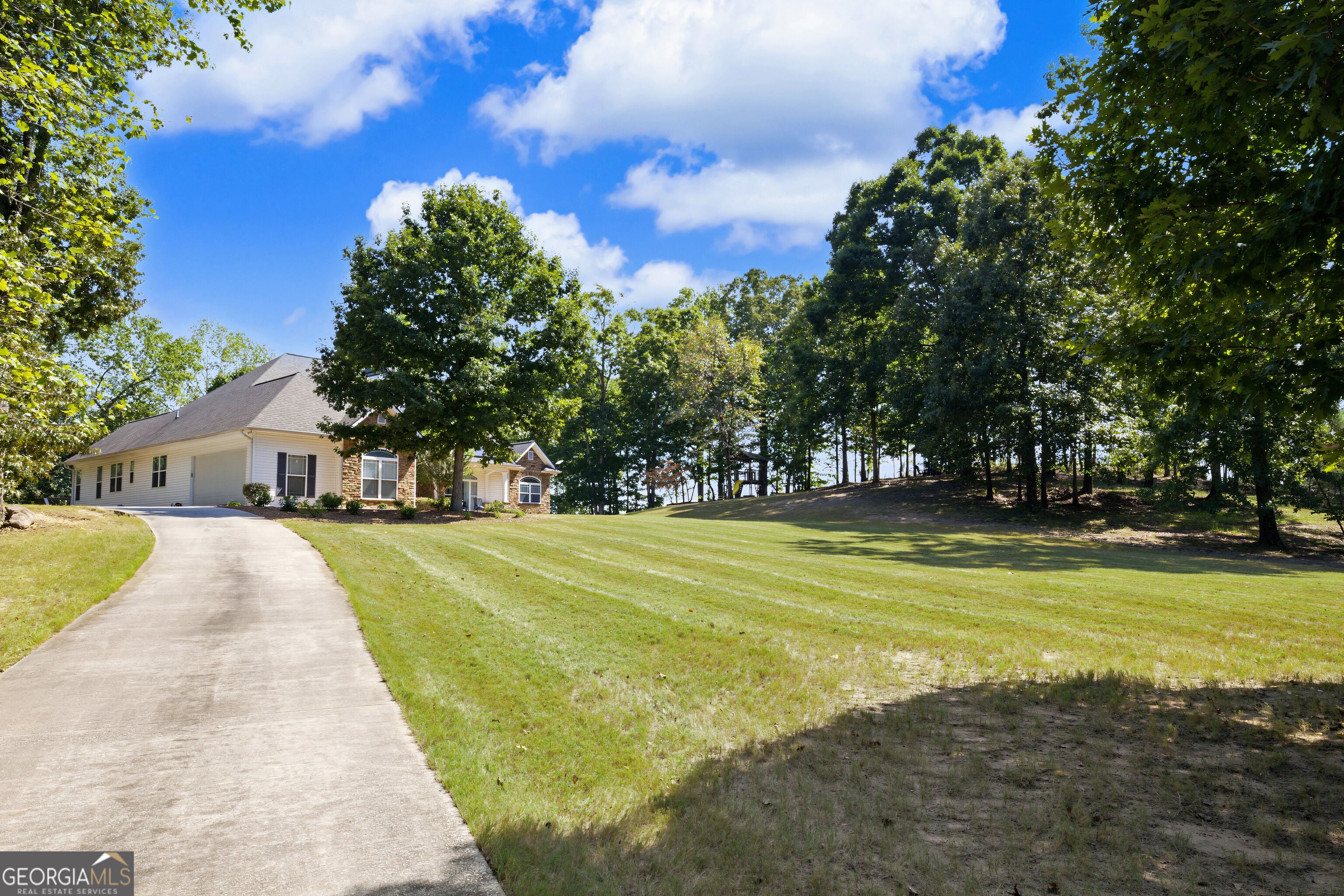 553 Bud Davis RD