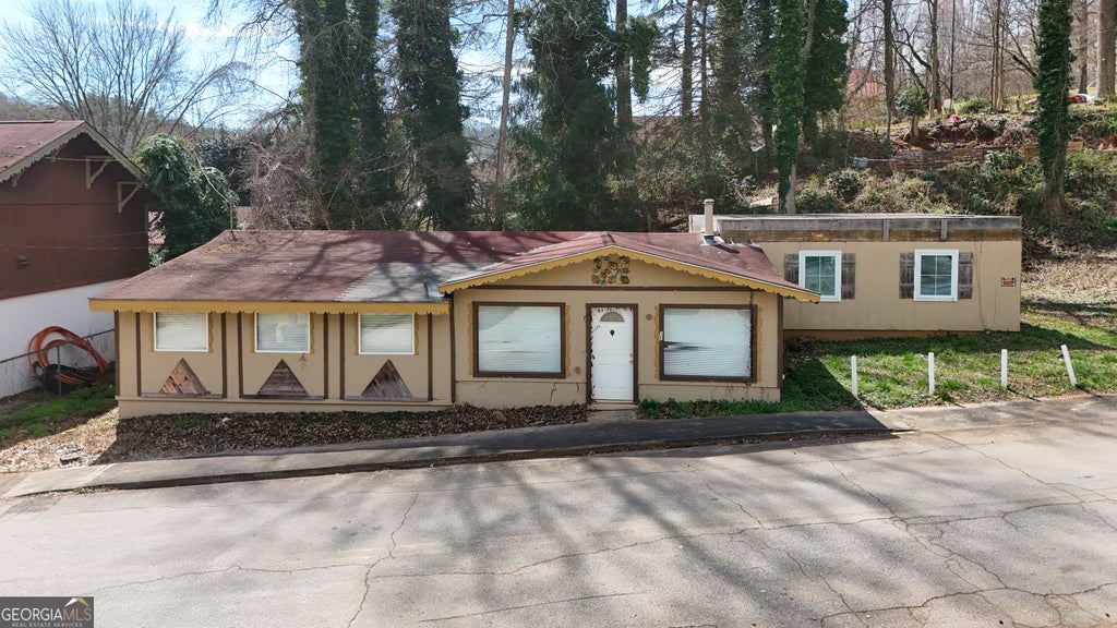 Photo of 31 Petes Park Road, Helen, GA 30545 (MLS # 10849821)