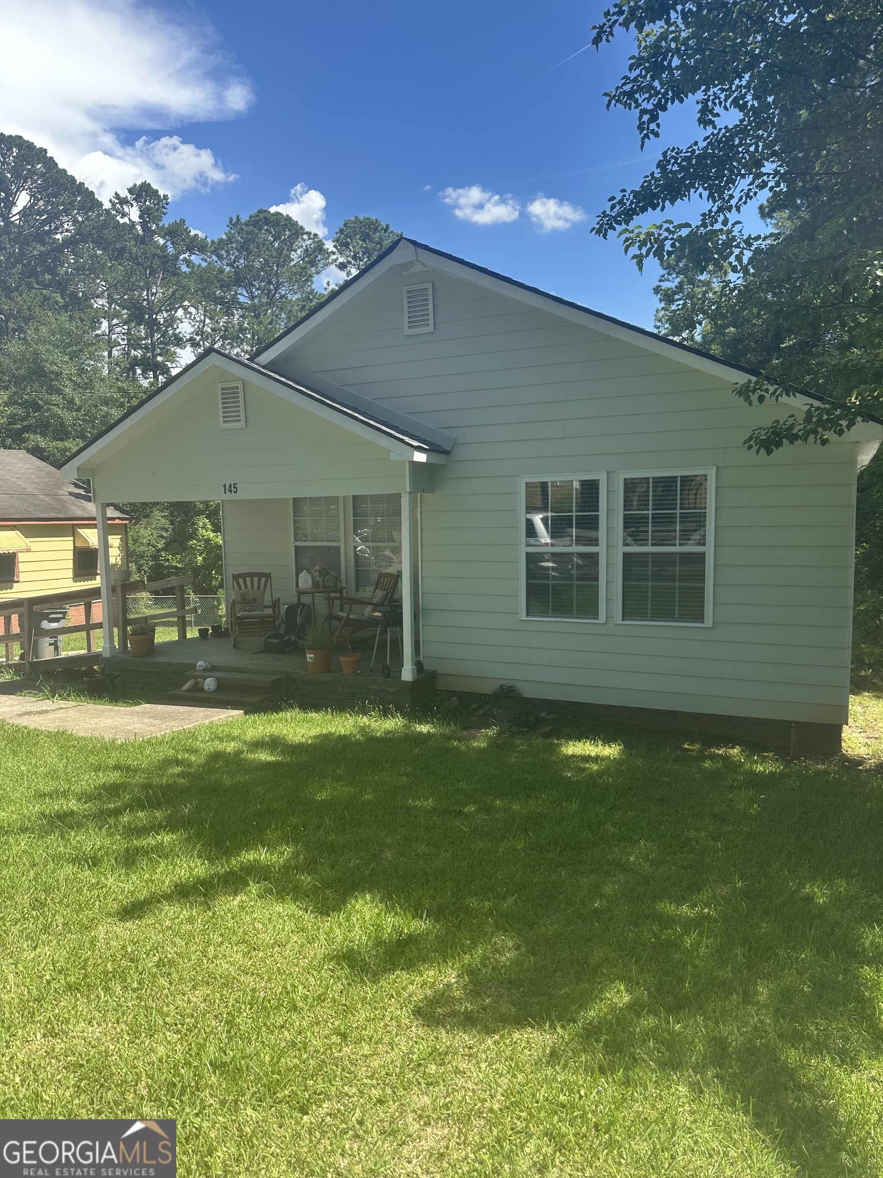 Calling all first-time home buyers or Investors. Come see this newly updated Cozy Cottage featuring; three bedrooms, two full bathrooms, living room, kitchen/dining room and laundry area located in second bathroom. New flooring throughout, newly painted, new roof, new HVAC and water filter system. This home is located near shopping and restaurants. Property is being sold "as is". Property is occupied, so please do not disturb the tenants. Call for an appointment today!