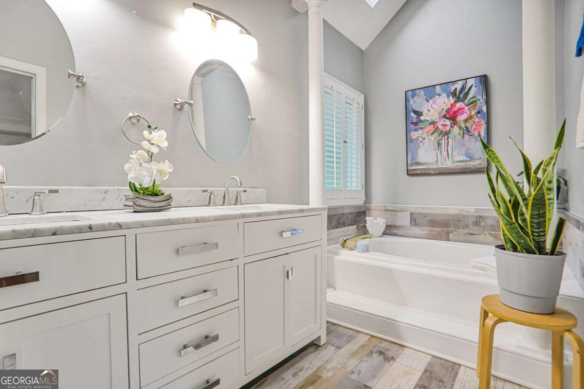 Park Lane - Residential