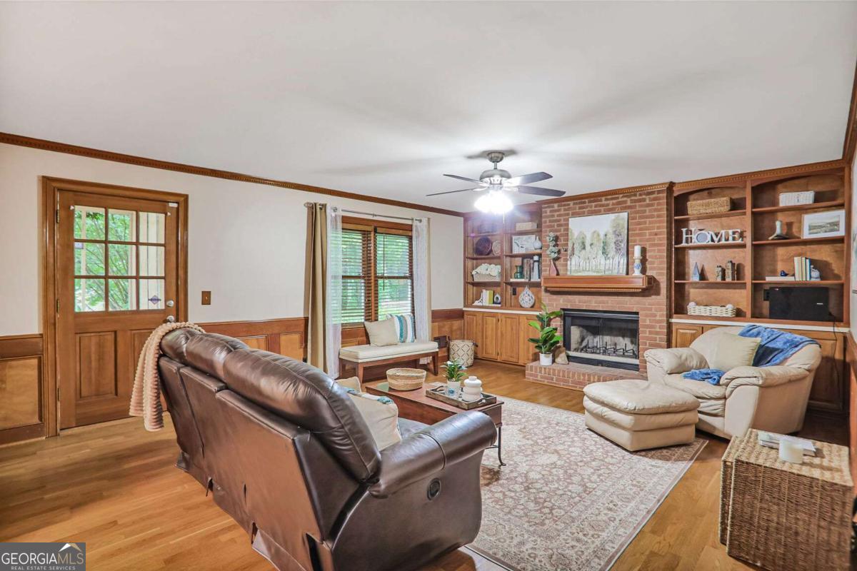 435 Trammell DR
