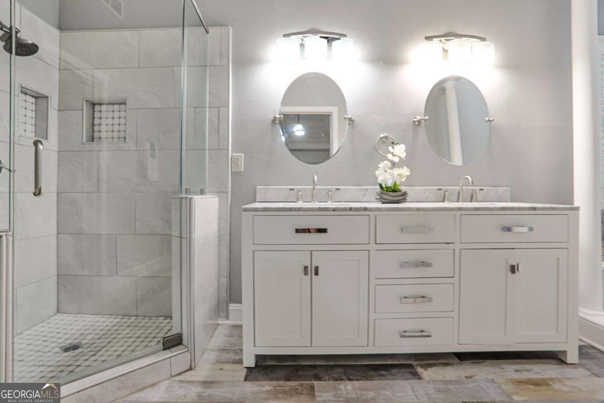 Park Lane - Residential