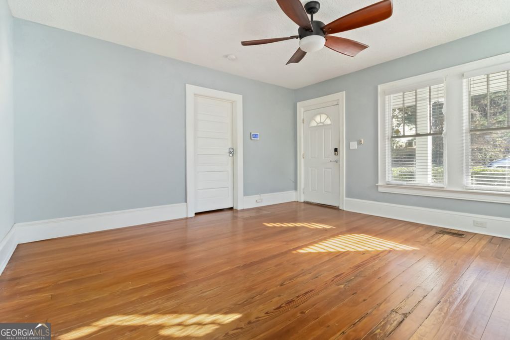 Photo of 1411 Fulton Avenue, East Point, GA 30344 (MLS # 10660186)