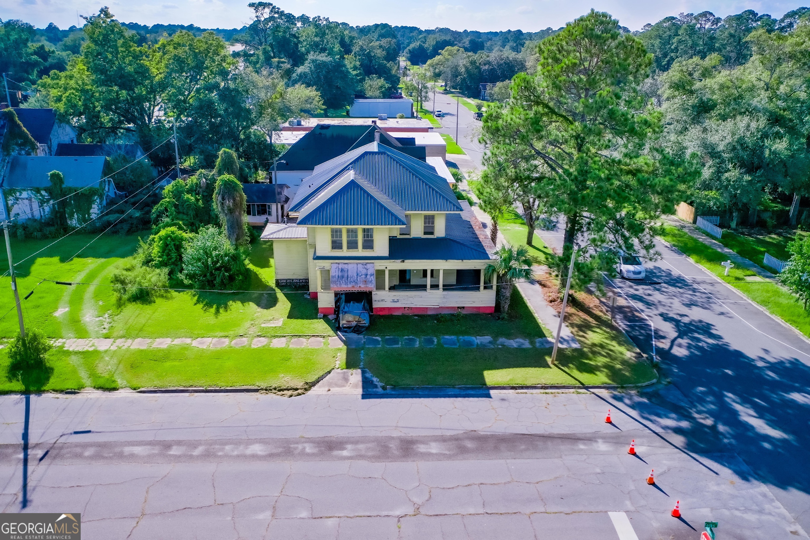 803 Elizabeth ST
