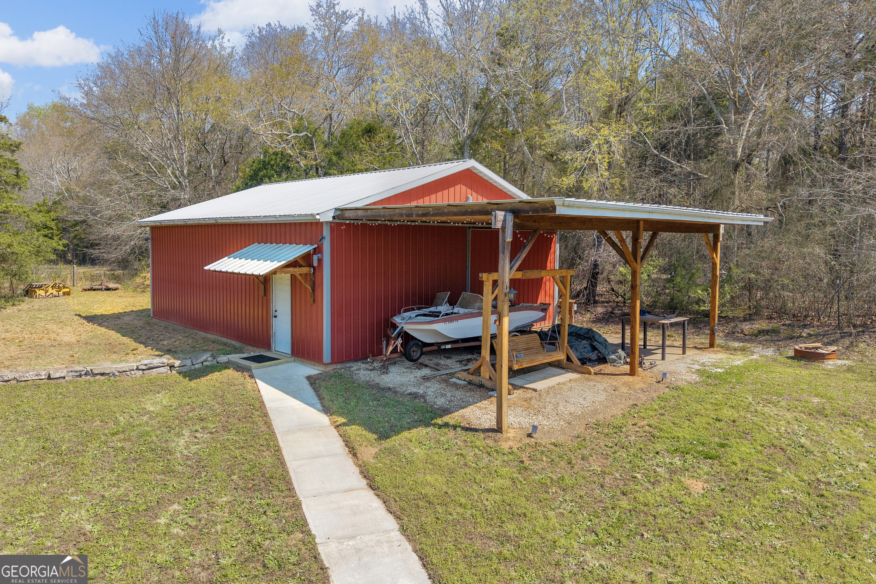 542 Shallow Creek RD