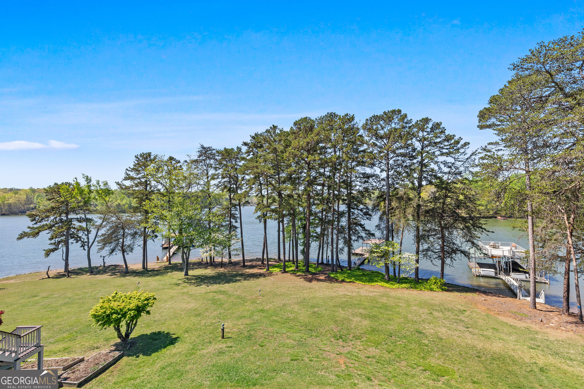 246 Overlook CIR