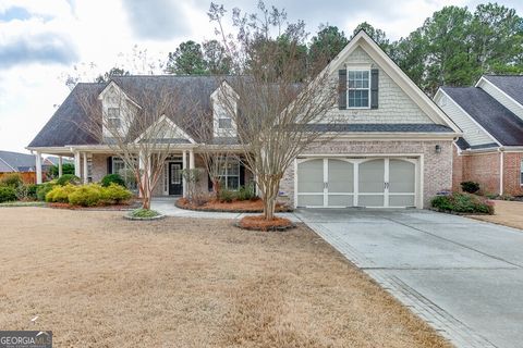 Single Family Residence in Loganville GA 2507 Misty Rose Lane.jpg