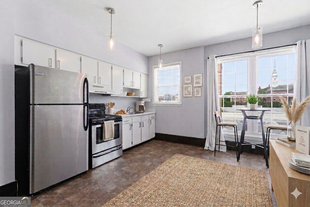 219 Abercorn ST APT F3