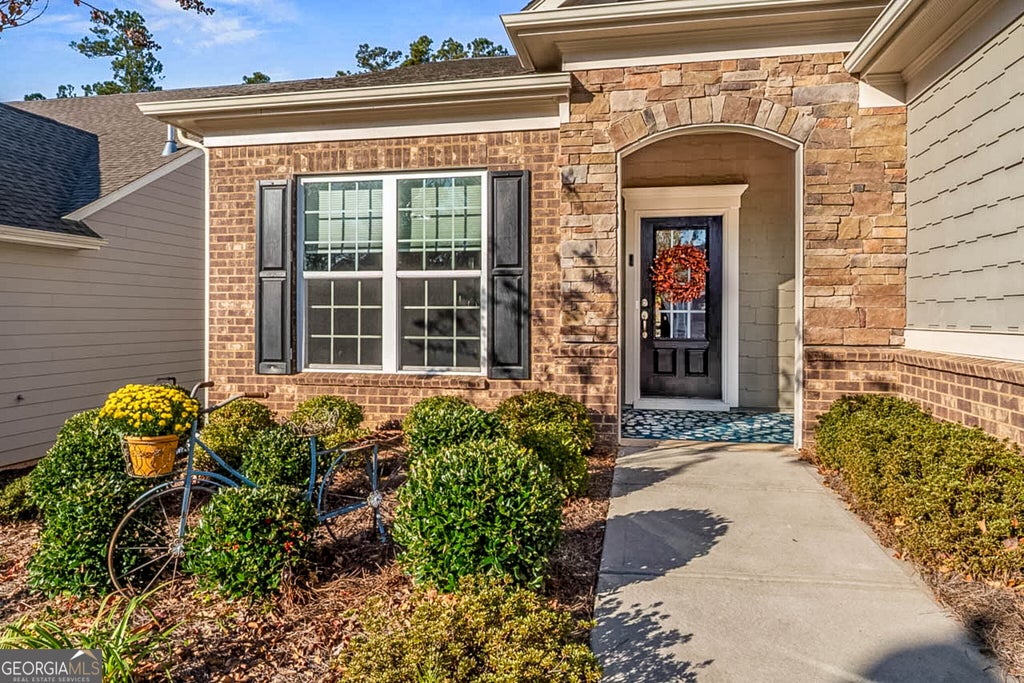 Photo of 221 Little Gem Court, Griffin, GA 30223 (MLS # 10840753)