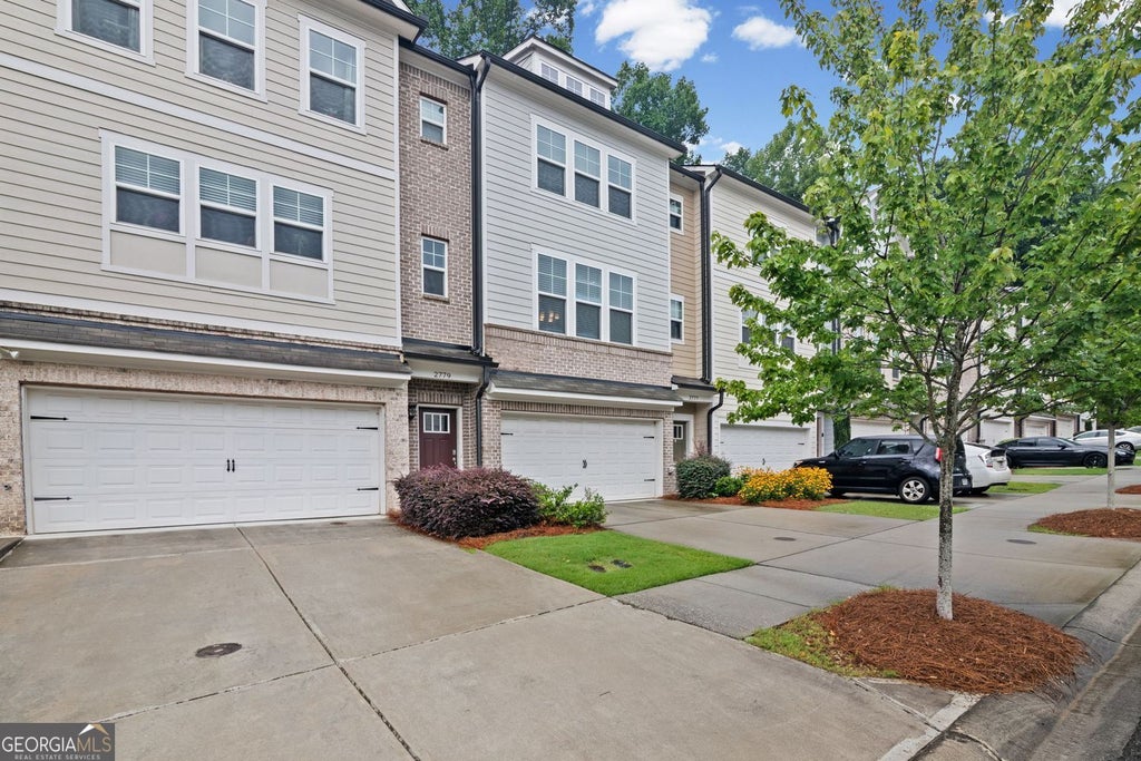 Photo of 2779 White Oak Lane #20, Decatur, GA 30032 (MLS # 10814375)
