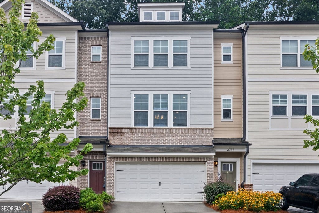 Photo of 2779 White Oak Lane #20, Decatur, GA 30032 (MLS # 10814375)