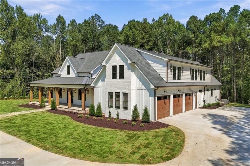 5948 McCoy RD