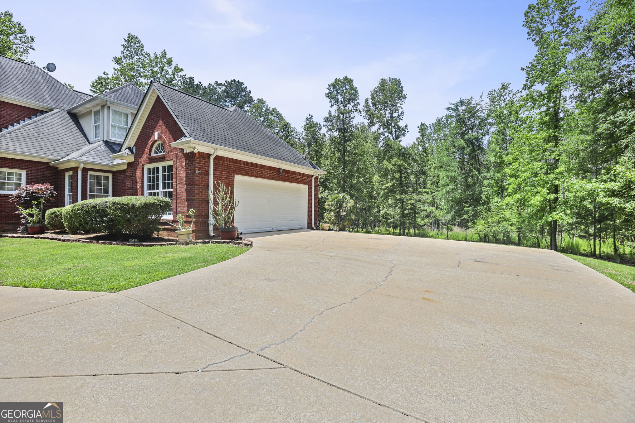 643 Old Greenville RD