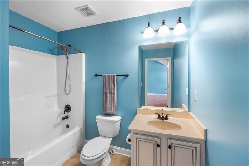 Cumming, Georgia 30028, United States, 5 Bedrooms Bedrooms, ,4 BathroomsBathrooms,Residential,Active,83042