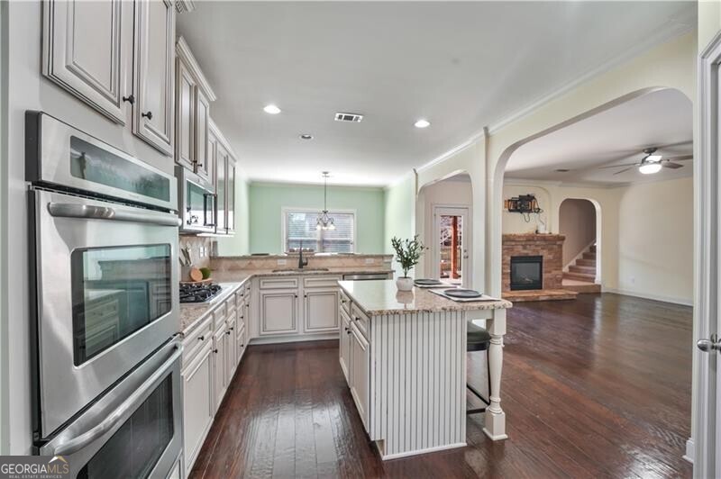 Cumming, Georgia 30028, United States, 5 Bedrooms Bedrooms, ,4 BathroomsBathrooms,Residential,Active,83042