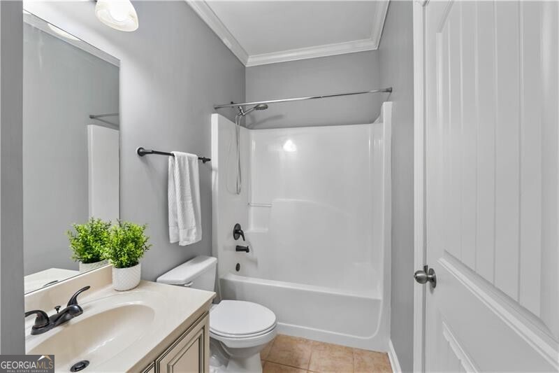 Cumming, Georgia 30028, United States, 5 Bedrooms Bedrooms, ,4 BathroomsBathrooms,Residential,Active,83042