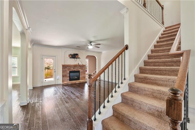 Cumming, Georgia 30028, United States, 5 Bedrooms Bedrooms, ,4 BathroomsBathrooms,Residential,Active,83042