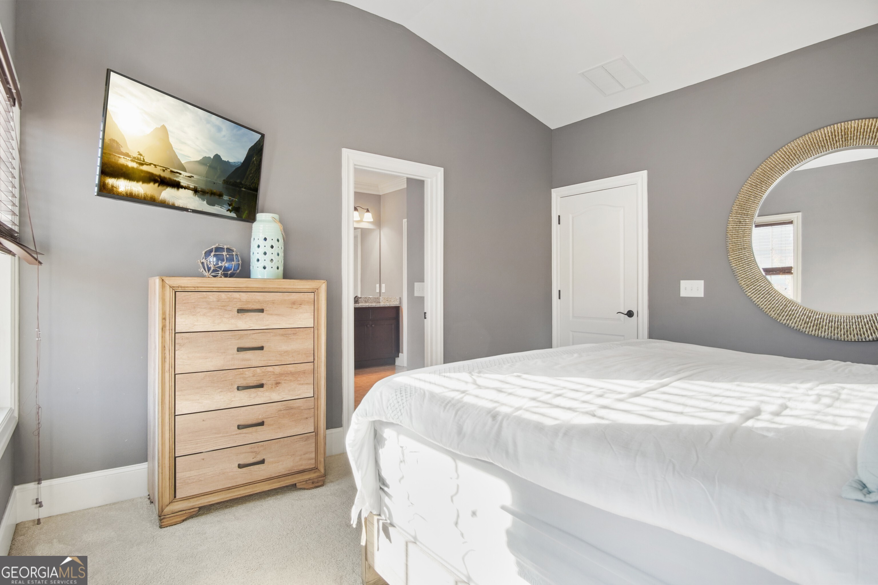 The Oaks At Powers Ferry - Residential