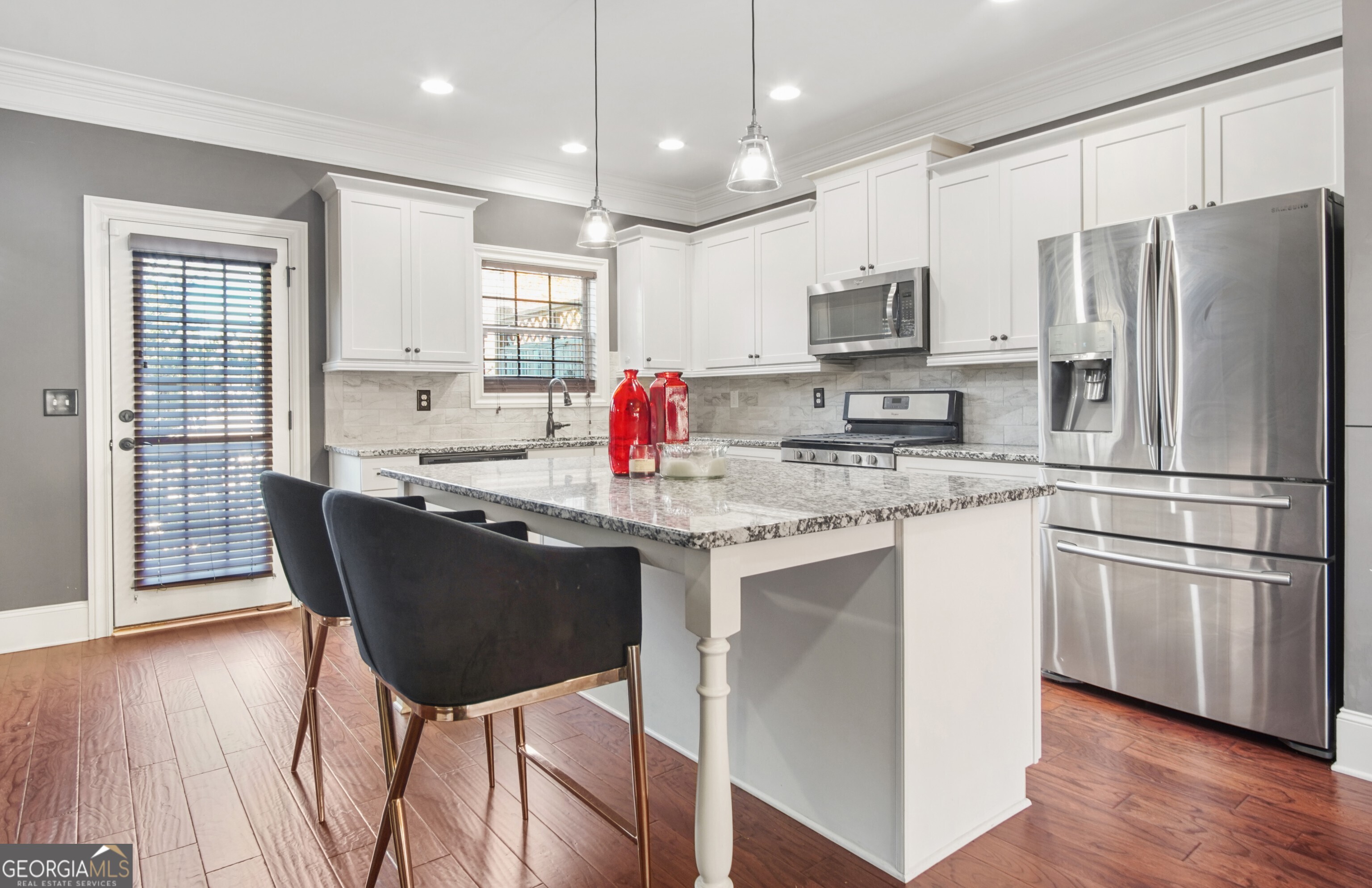 The Oaks At Powers Ferry - Residential
