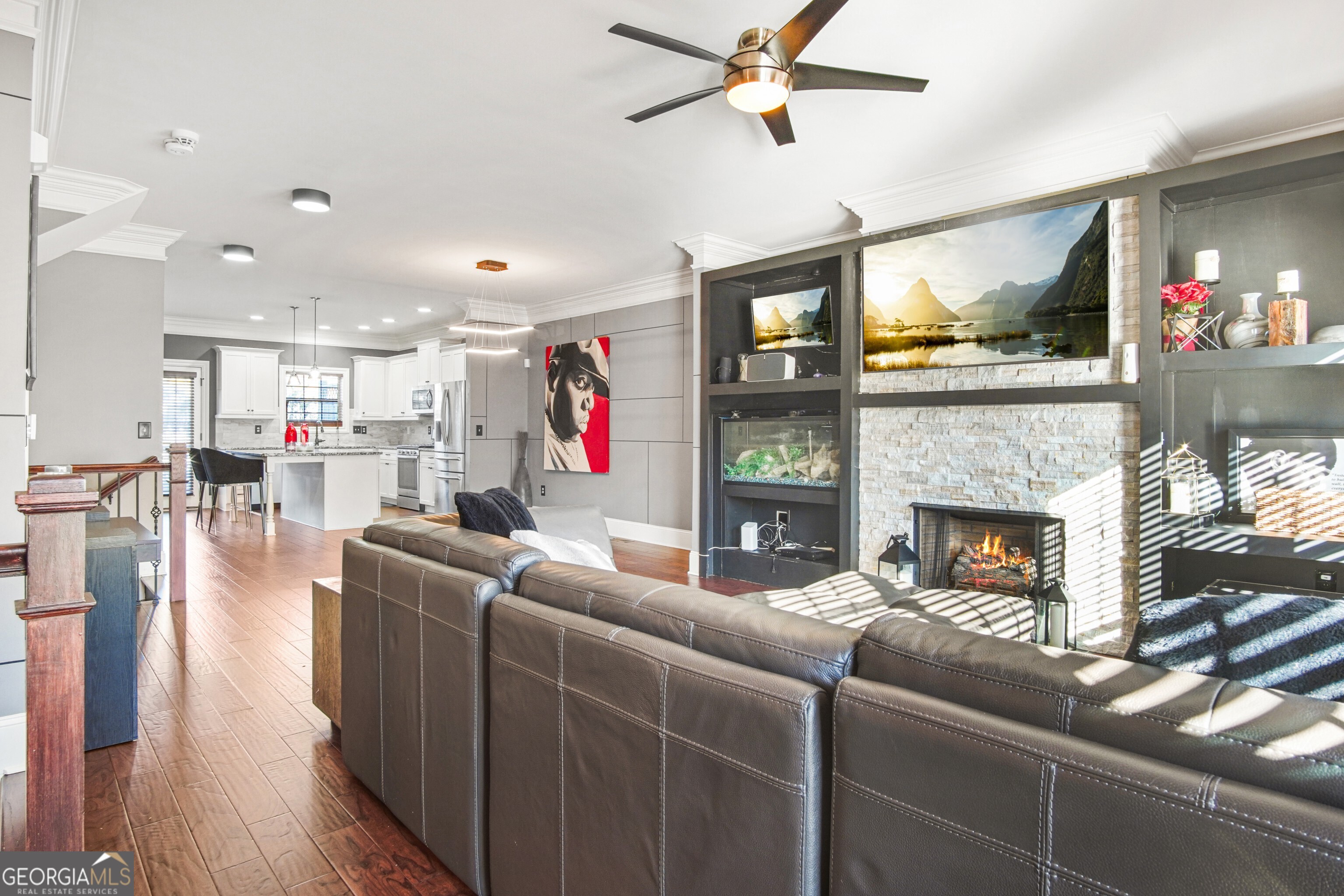 The Oaks At Powers Ferry - Residential