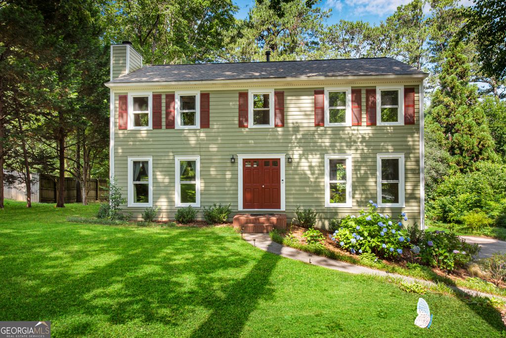 Photo of 2856 Clearbrook Drive, Marietta, GA 30068 (MLS # 10785336)